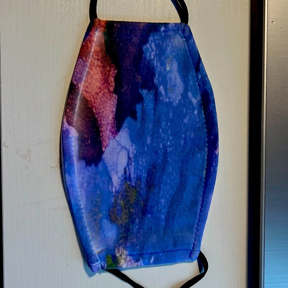 Face mask with filter pocket sublimated to order